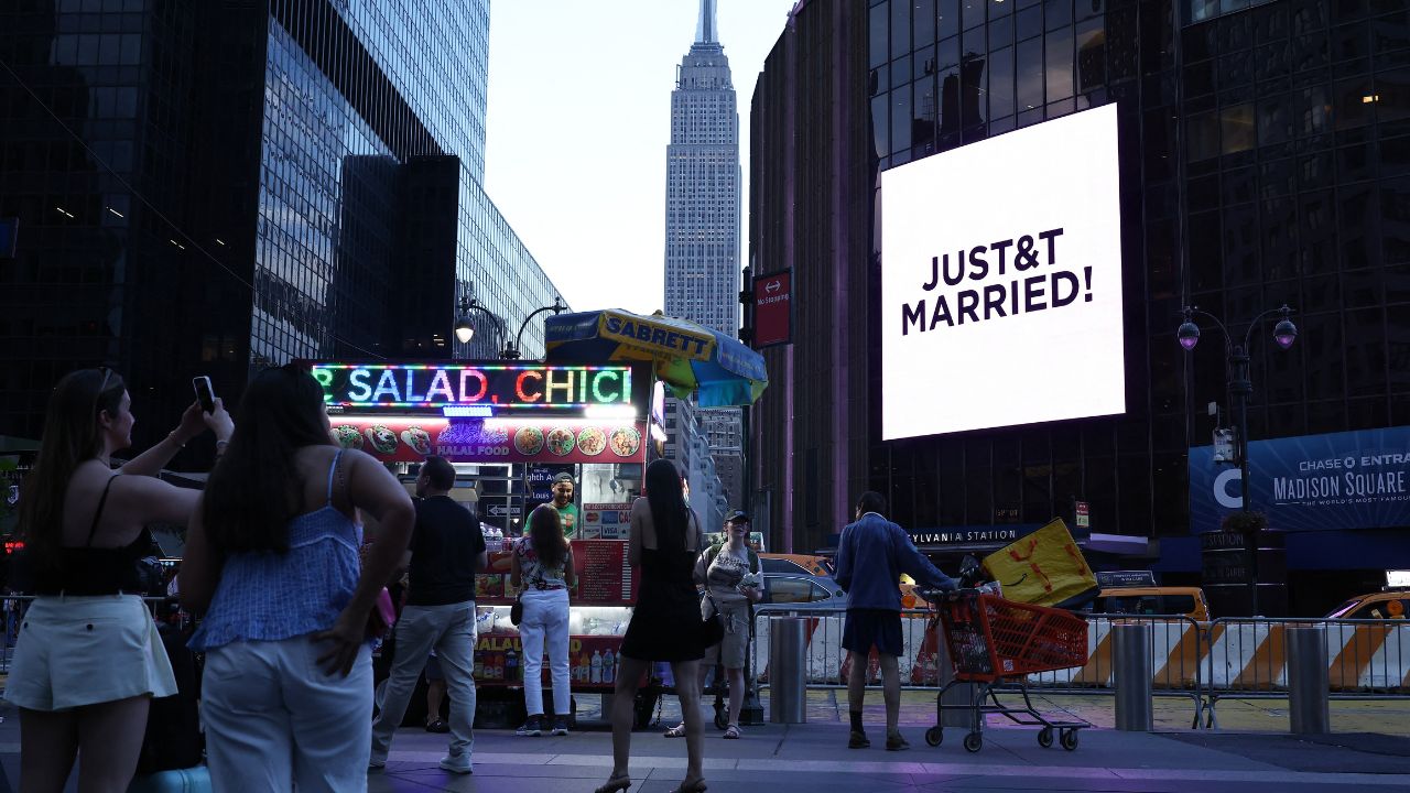Taylor swift weding