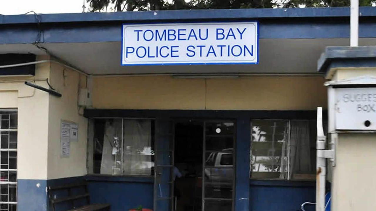 Baie-du-Tombeau : « Monn aste fizi pou touy twa », menace un homme à son ex-compagne 