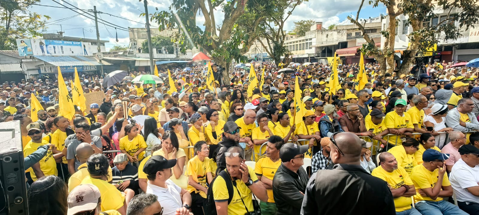 [En images] Meeting du Reform Party à La Louise, Quatre-Bornes