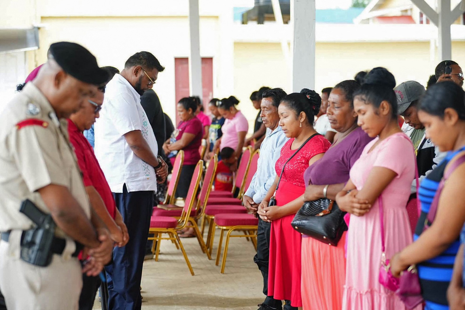 Naufrage au Guyana : 27 corps récupérés, 83 personnes "portées disparues"