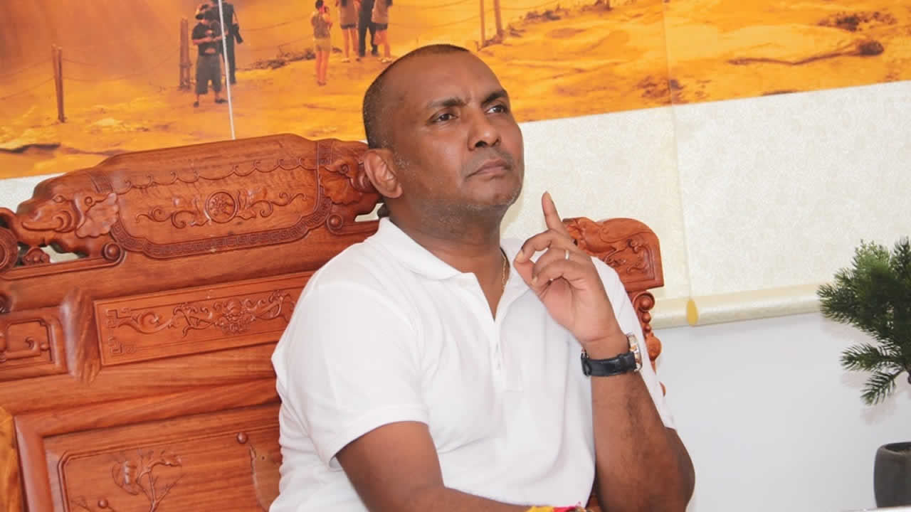 Renganaden Padayachy 