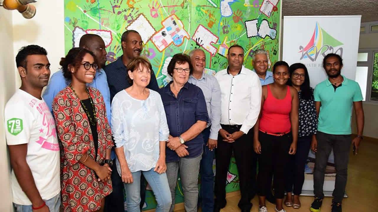 Kolektif Rivier Nwar