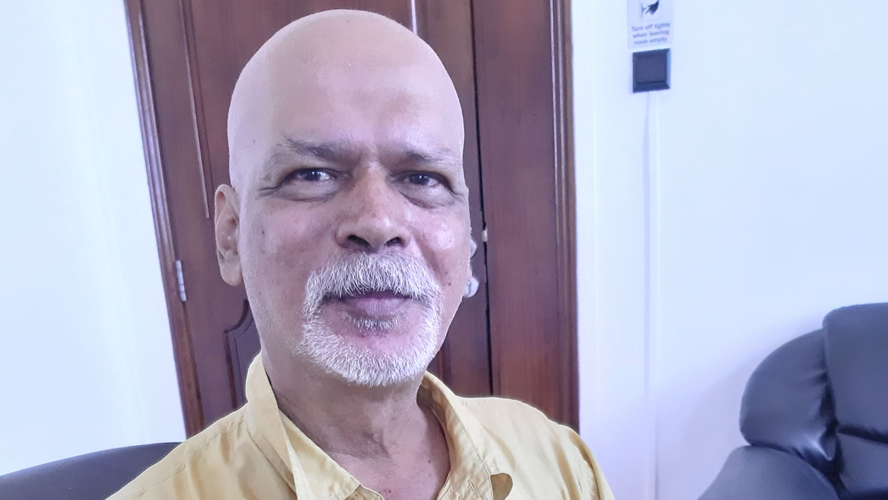 Sheshcoomar « Joe » Seetohul