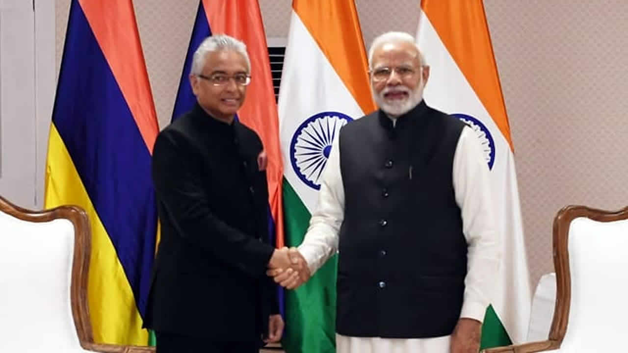 Pravind - Jugnauth-Narendra Modi