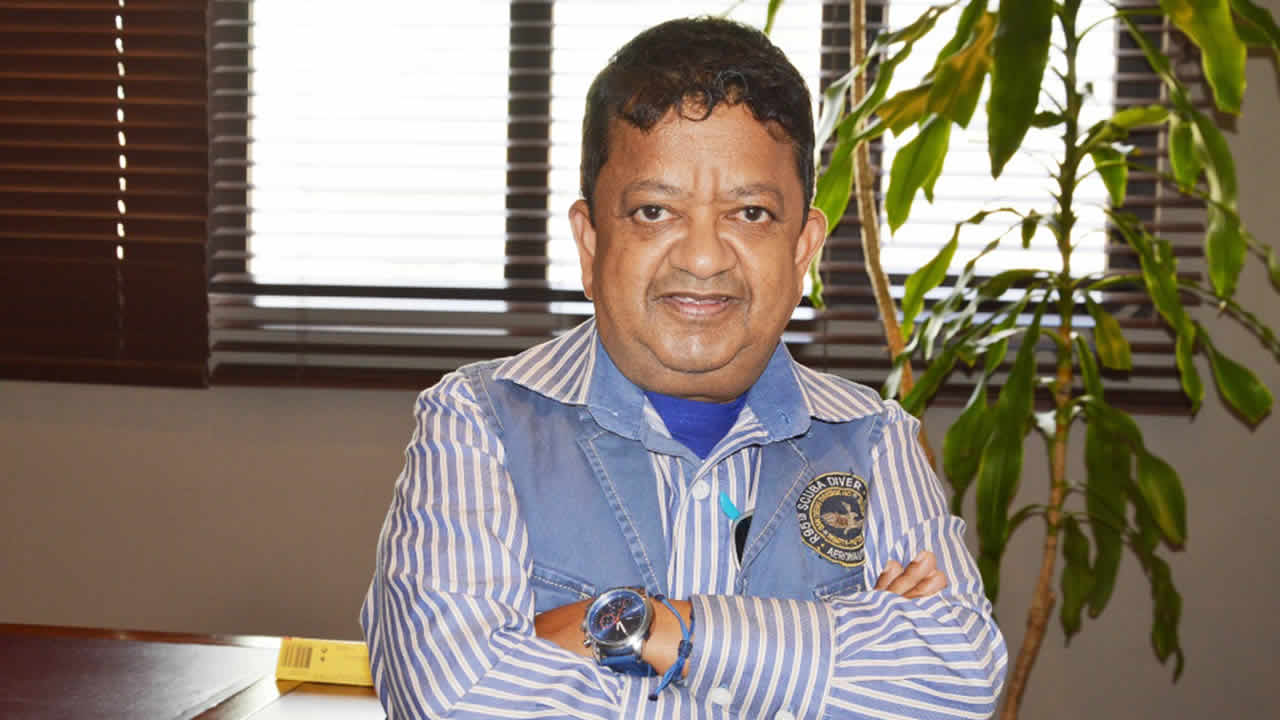 Il s’est tourné vers la spiritualité pour une vie saine.