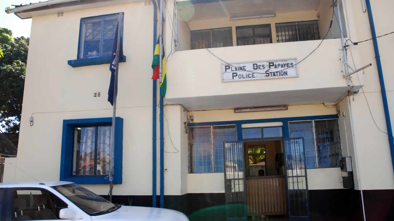 police de Plaine-des-Papayes
