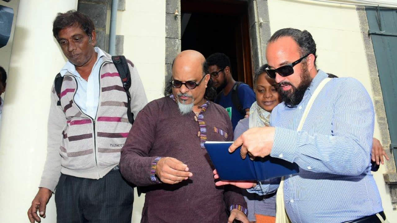 Rezistans ek Alternativ 