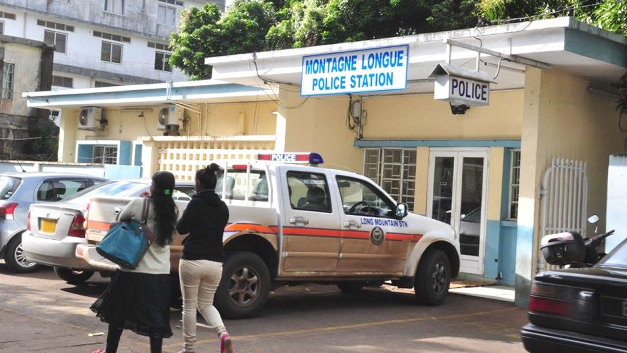 Police de Montagne-Longue
