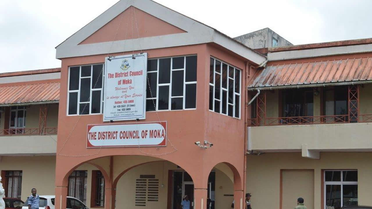district council de moka