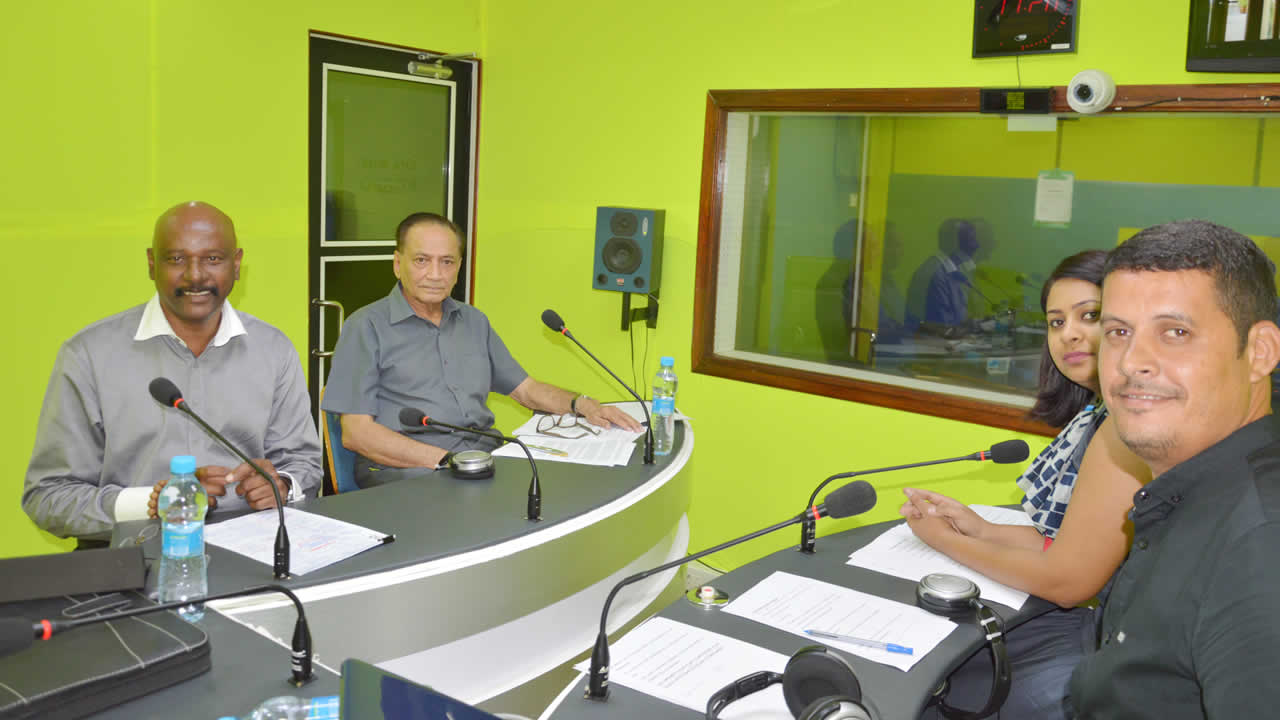 Joe Lesjongard et Yousuf Mohamed 