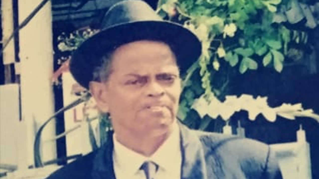 Louis Raymond Berthelot