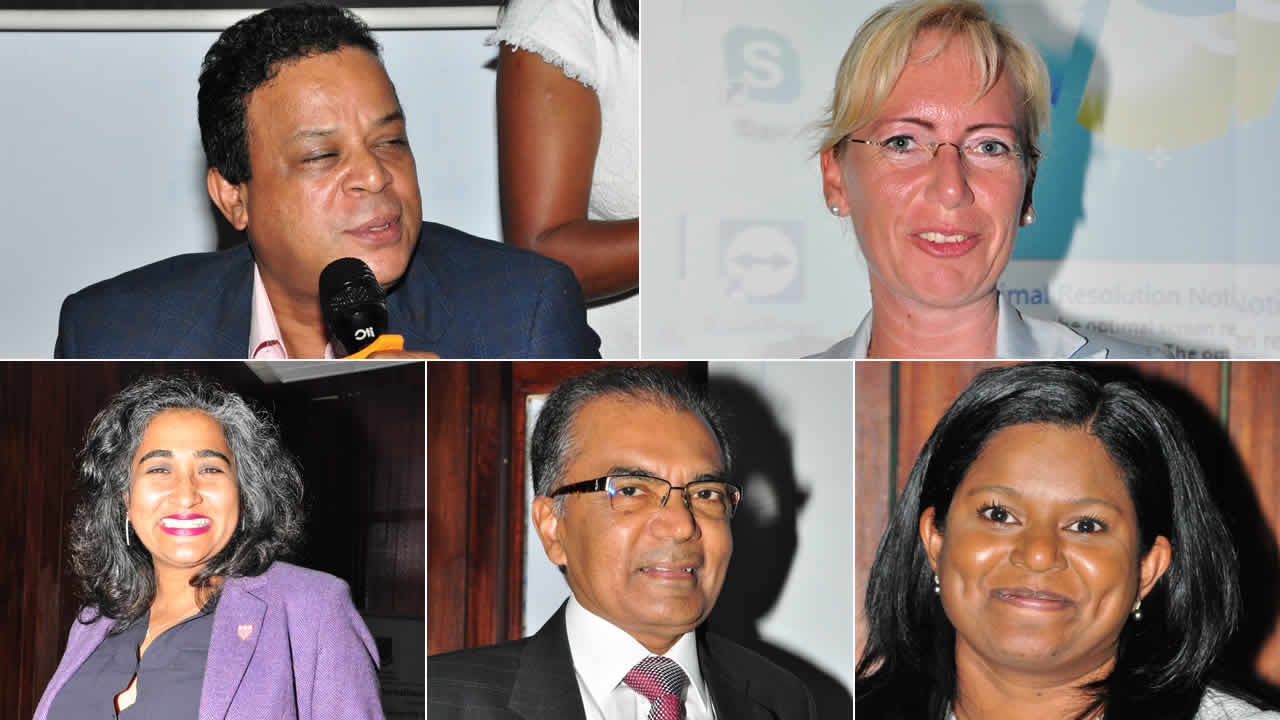 Arnaud Carpooran, Andrea Ressel, Manisha Dookhony, Milan Meetarbhan et Chaya Hurnath.