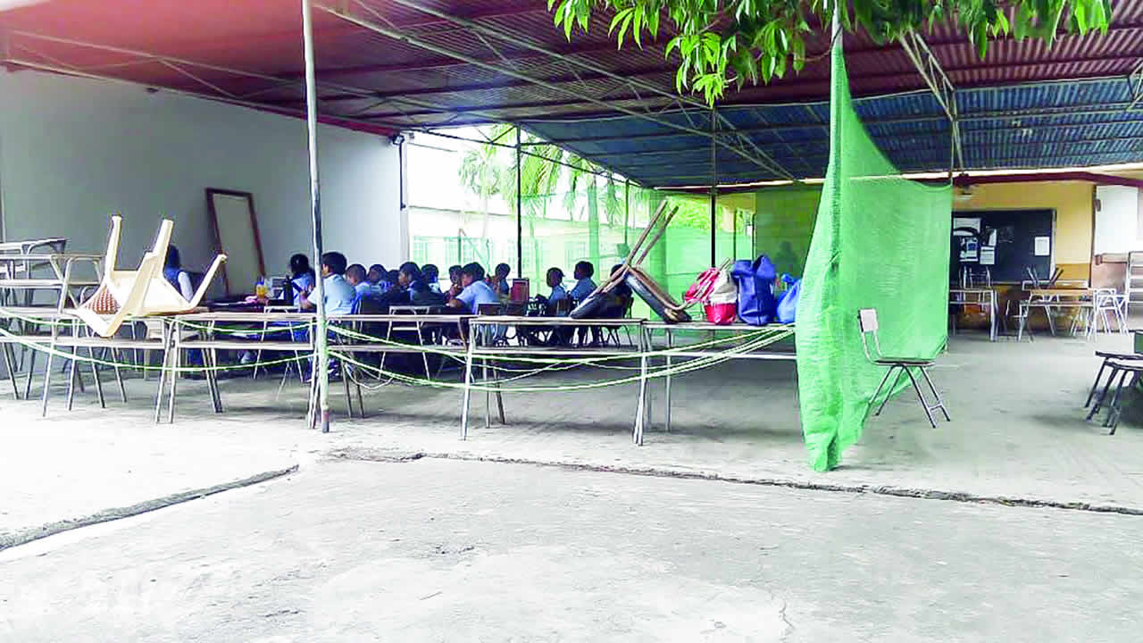 école primaire D. Hurry