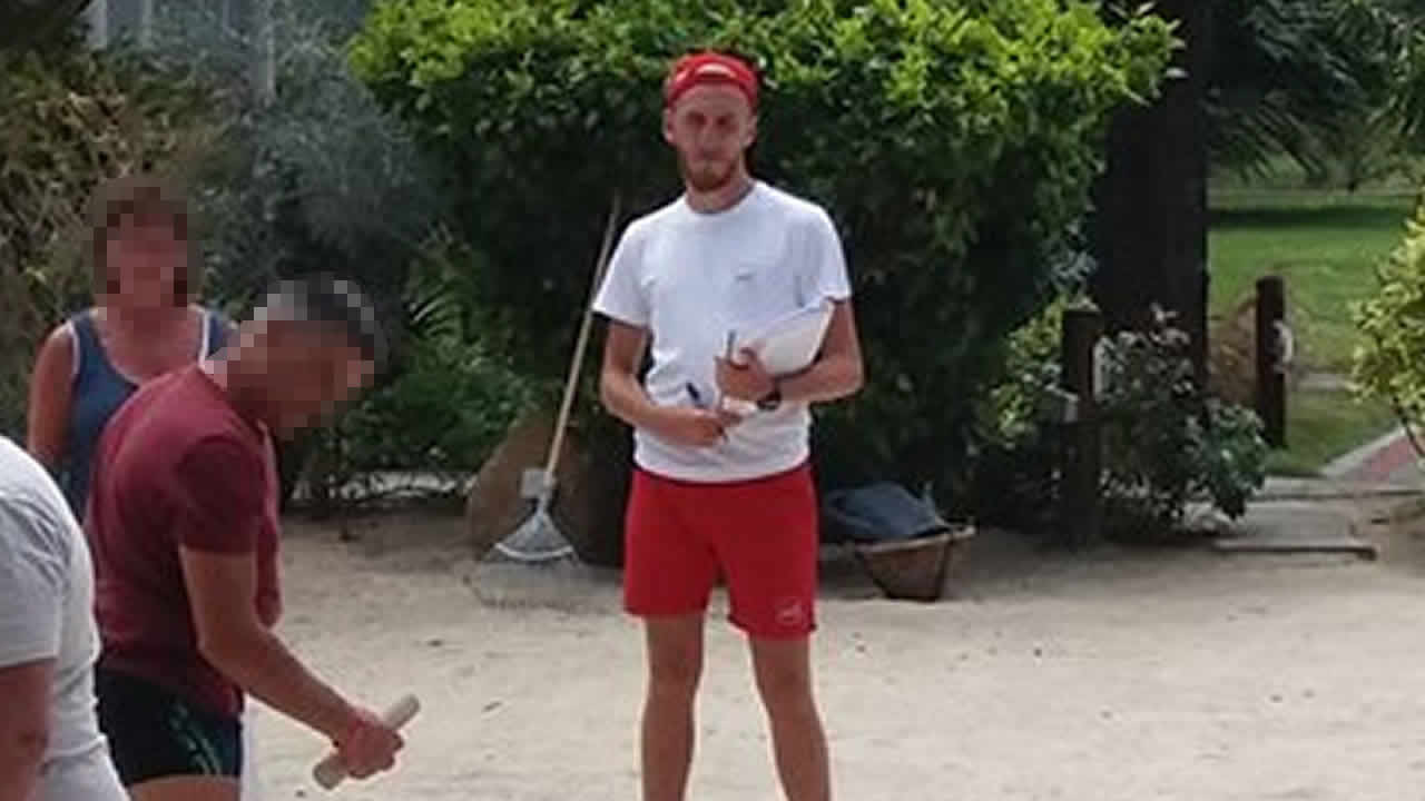 Quatre Français arrêtés pour travail au noir