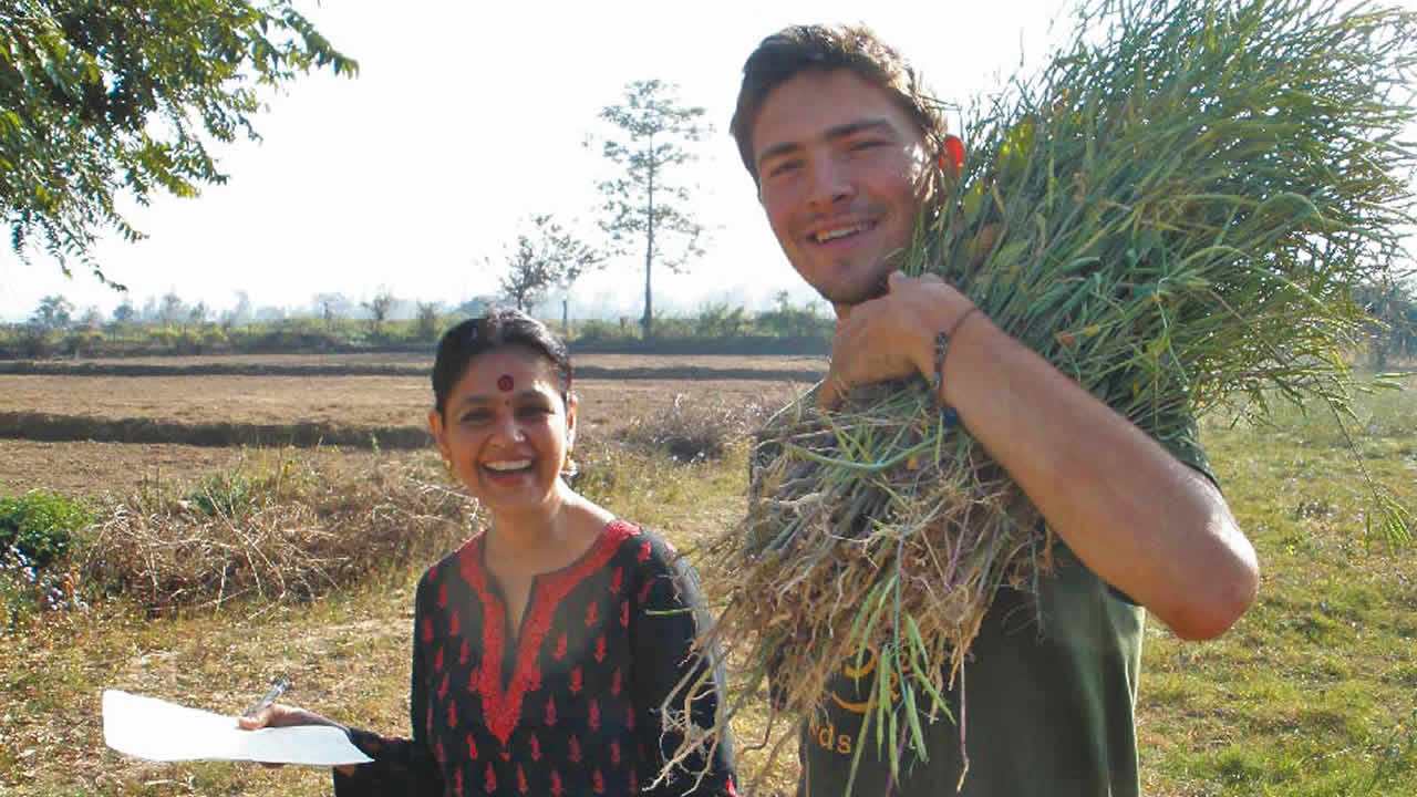 Marc de la Ménardière  lors du tournage en Inde.