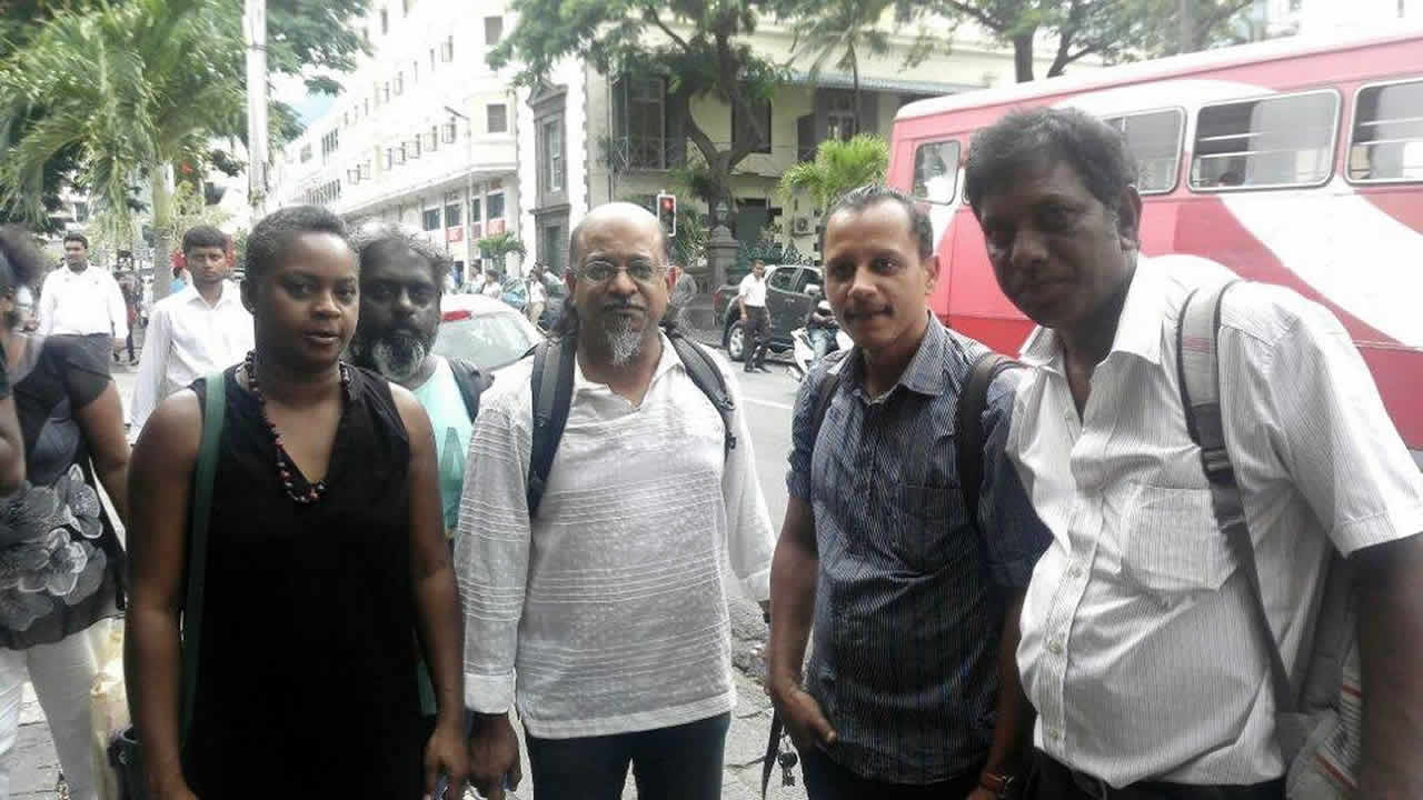 Rezistans ek Alternativ