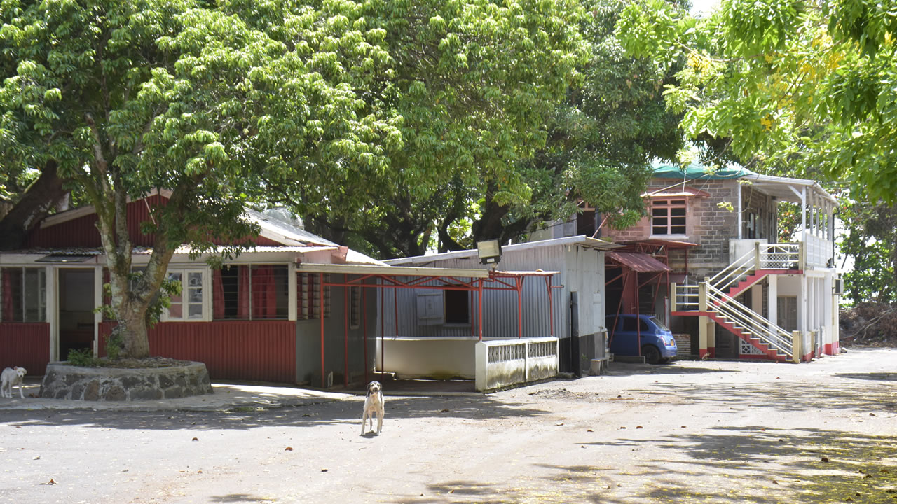 Le bâtiment de la RDA.