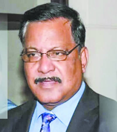 Le commissaire des prison  Dev Jokhoo assure que les gardiens collaborent avec la police.