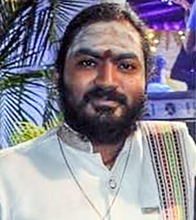  Iyer Selven Soocoormanee indique que l’an 5127 s’annonce riche en pluies.