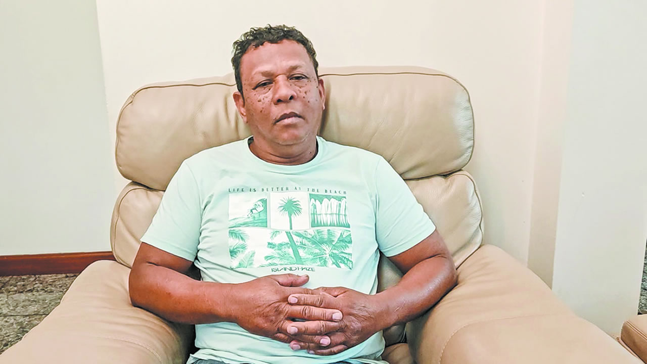 Jim Yan Sung Fong a passé près de sept heures dans l’eau avant d’être secouru.