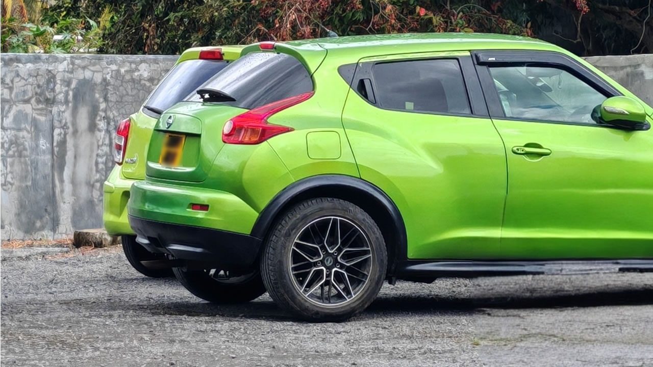 Le véhicule conduit par le chauffeur sous l’emprise de drogue.