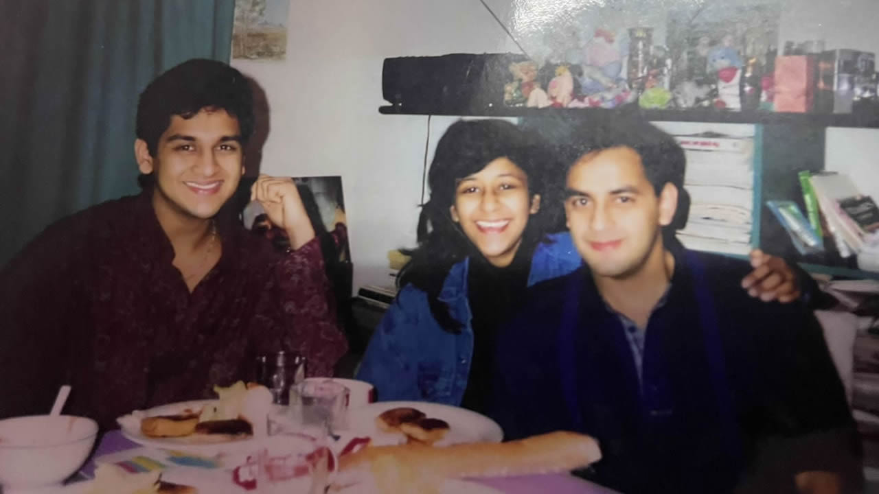 Les trois enfants de Cassam Uteem : Reza, Dilshaad et Oomar.