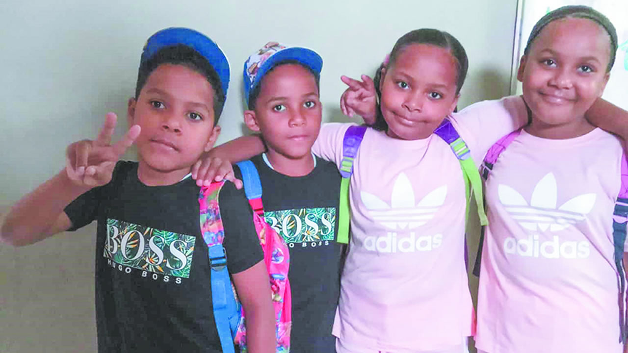 « Ils s’entraident même pour les devoirs », confie leur maman, admirative de leur esprit d’équipe.