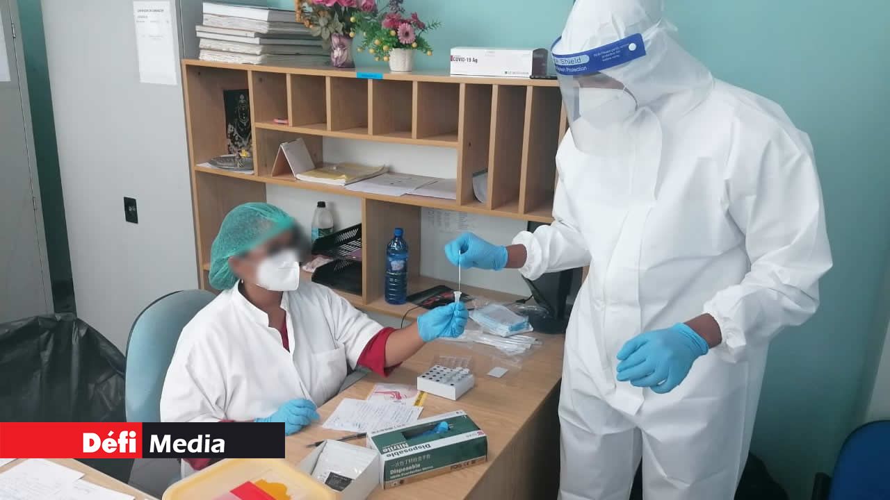 Illustration. Les deux policiers avaient été testés positifs lors des «rapid tests». C'était lors de l'exercice de dépistage qui concerne les «frontliners».