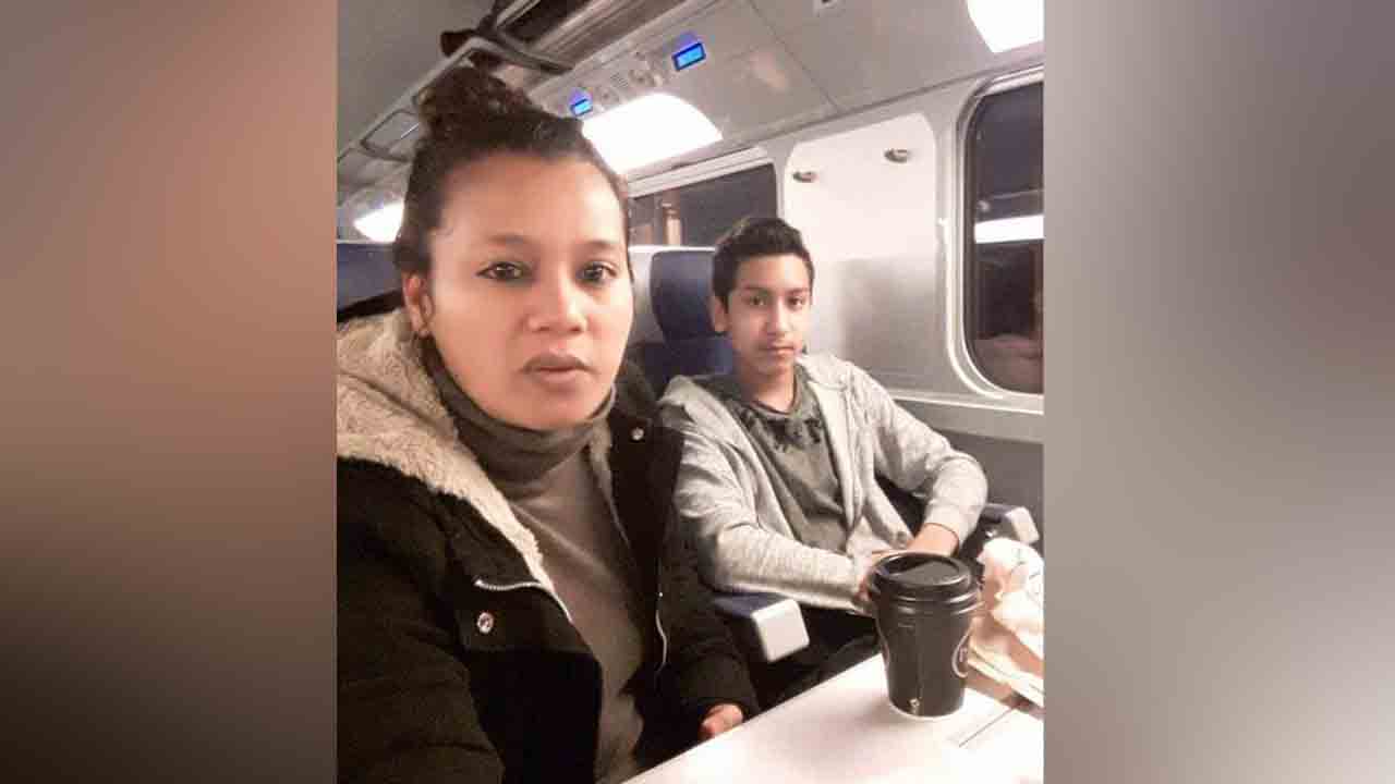 Revena Allas et son fils Adel.