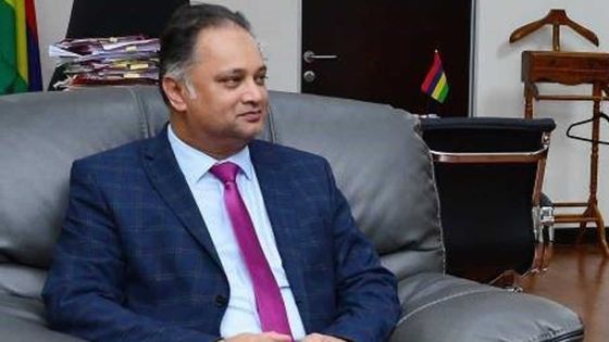 Aadil Ameer Meea, ministre de l’Industrie, des PME et des Coopératives : «Des décisions difficiles, peut-être même impopulaires, devront être prises lors du Budget»