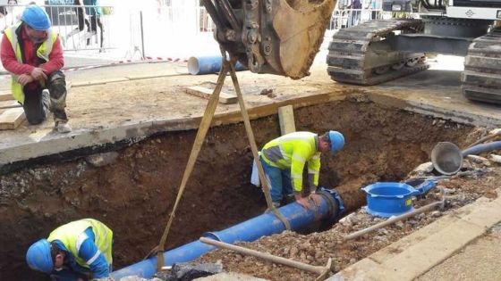 Fourniture d’eau interrompue : deux tuyaux cassés par accident à la rue Vandermeersch