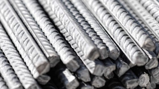 Prix des barres de fer en hausse : retombées néfastes sur le commerce et les petits entrepreneurs