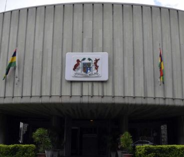 Vice-président de la République : qui est Paramasivum Pillay Vyapoory ?