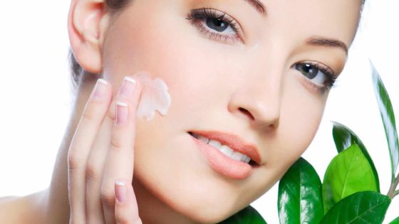 Soins de la peau : les gestes beauté à appliquer pour la belle saison