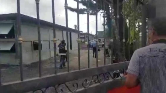 Mort du petit Ezra : le père retourne sur les lieux du drame 