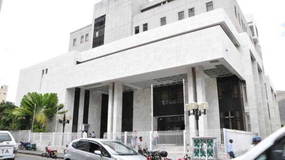 Pour vol : trois ans de prison à Bungaree Dasegadoo 