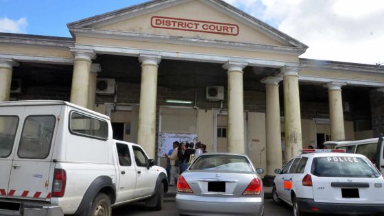 Violence domestique : une directrice agressée par son époux