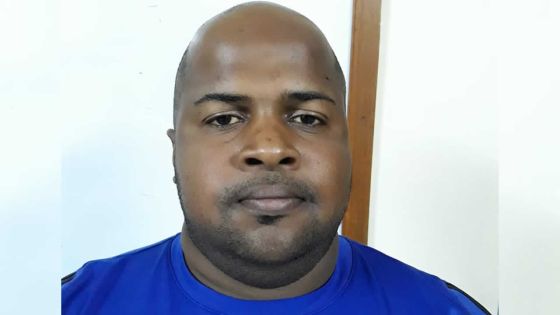 Blanchiment d’argent : le frère du suspect Didier Bot épinglé 