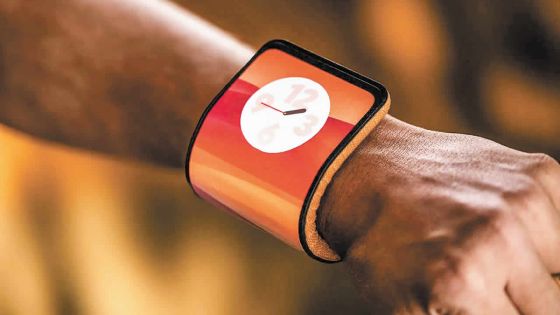 Au Mobile World Congress, smartphones-bracelets et bague intelligente présentés