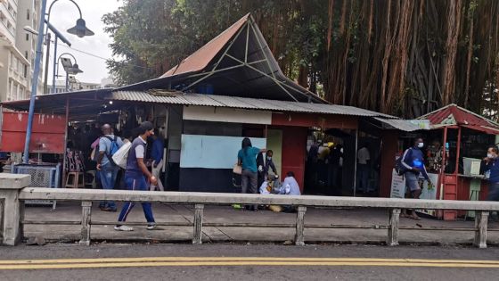 Relogement contesté au Victoria Urban Terminal : les marchands du Ruisseau-du-Pouce suspendus à une décision de justice