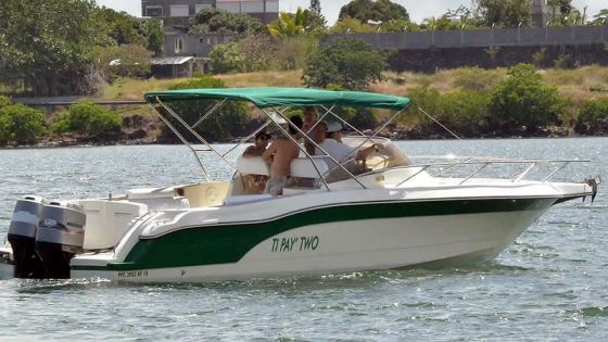 Permis de ‘Pleasure Craft’ : il patiente depuis plus de six mois