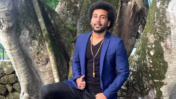 Un sosie local de Mohamed Salah dit 'game over' après des injures sur les réseaux sociaux