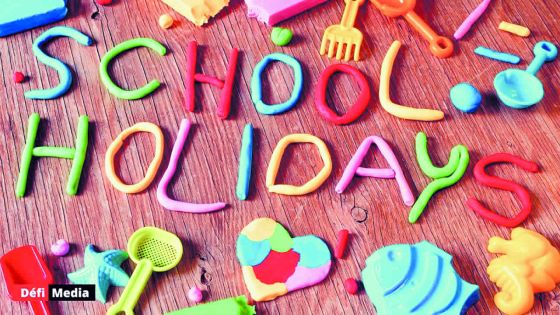 Winter Break in Mauritius : Schoolbooks, Screens, and Everything In Between