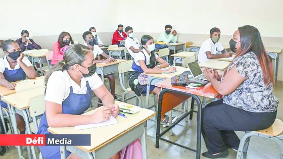 School Certificate (SC) (2024/2025) : réformes majeures au cursus de français et d’anglais 