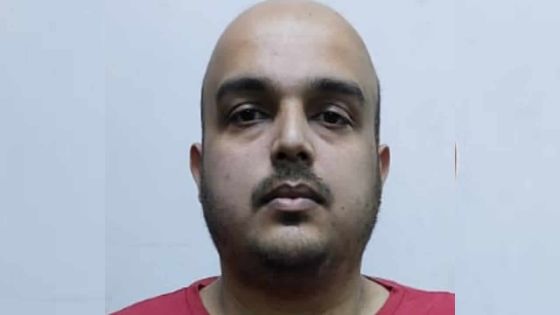 Il avait extorqué Rs 500 000 à un entrepreneur : arrêté après un mois, un chauffeur de taxi avoue sa culpabilité