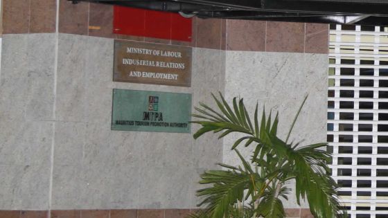 La nouvelle année a mal commencé pour eux : des employés n’ont pas touché leur salaire de décembre