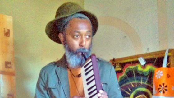 À Beaux-Songes : Un artiste meurt noyé en voulant sauver son fils