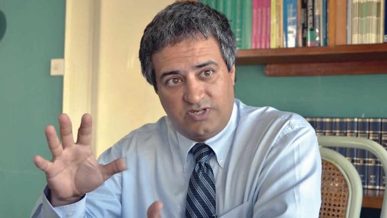 Vassen Kauppaymuthoo, océanographe : «l’économie bleue engendre des attentes, mais peu de résultats»