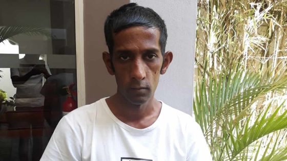 Malgré un handicap depuis la naissance : il cherche un emploi