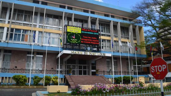 Couacs administratifs : une panne informatique paralyse la mairie de Port-Louis